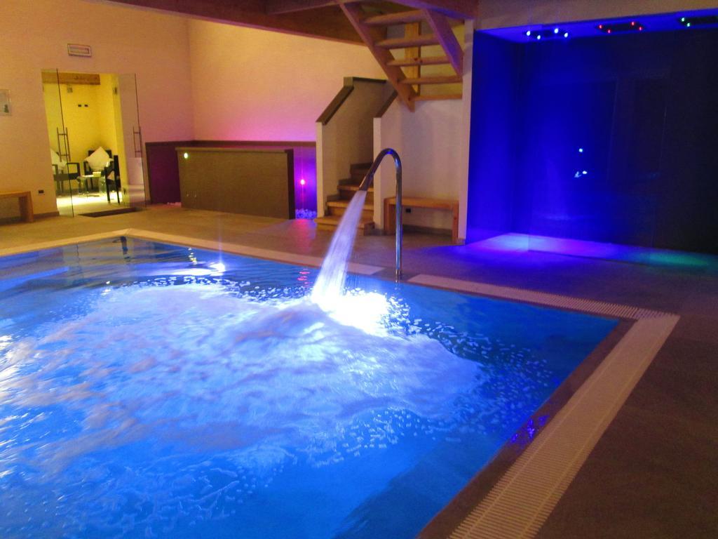 Palazzo Loup Hotel Loiano Bagian luar foto
